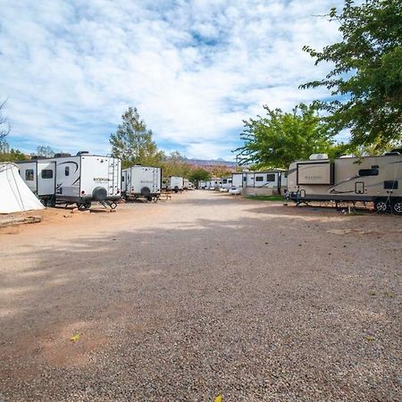 FunStays Glamping Setup Tent in RV Park #4 OK-T4 Moab Exterior foto